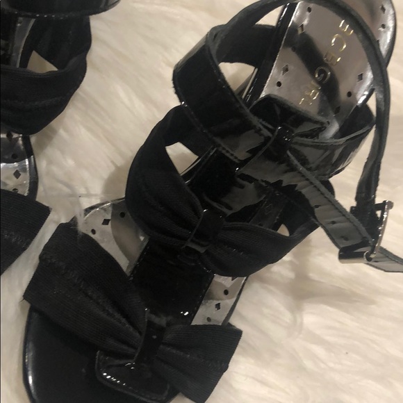 Bcbg heels - Picture 2 of 5